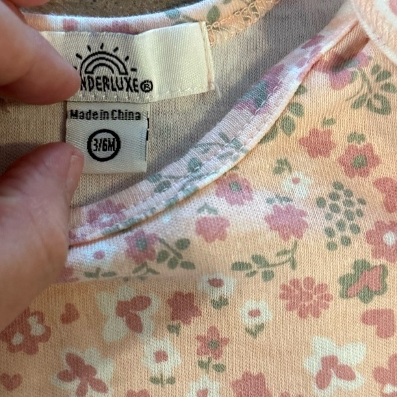 5 PACK! Pink and White Bodysuits Soft Cotton One Pieces - Picture 5 of 16